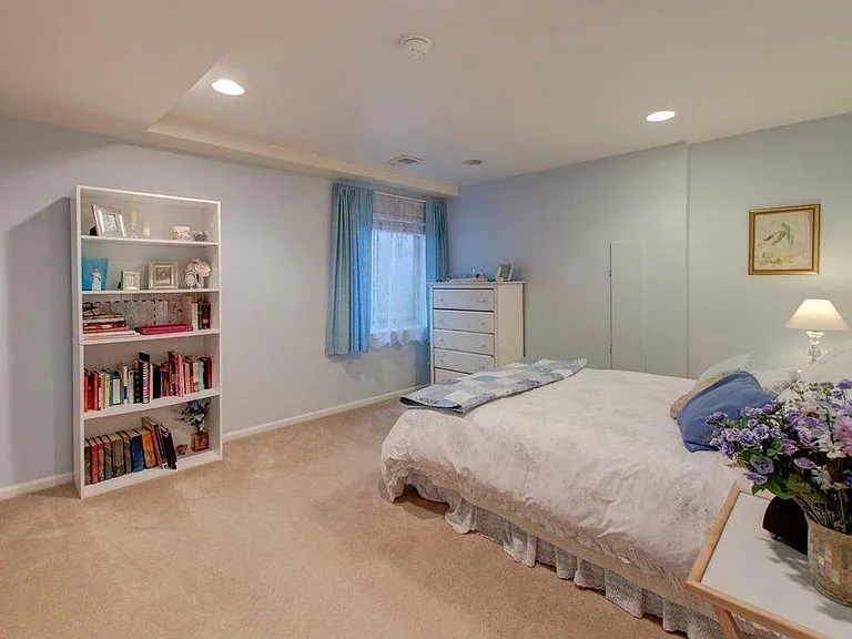 7880 E Ellsworth Ave — Photo 16