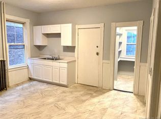 111 Hungerford St #2, Hartford, CT 06106