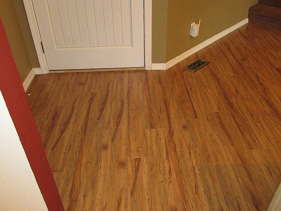 Front door/foyer hardwood