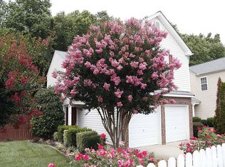 141 Lacombe Ct, Holly Springs, NC 27540