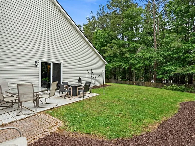 430 Feyston Ct — Photo 23