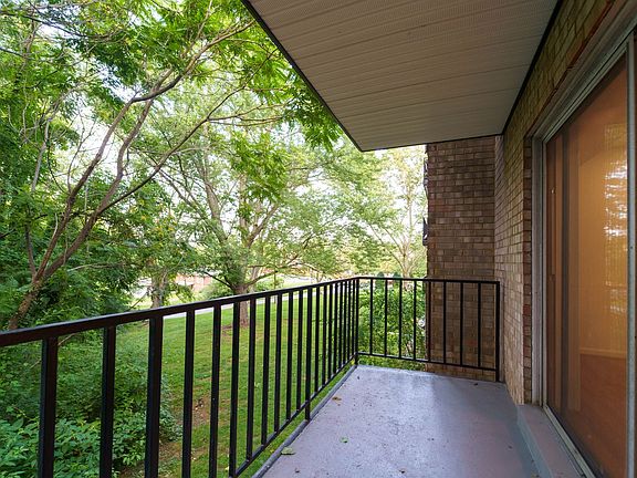 3rd image of 12652 Dara Dr APT 103