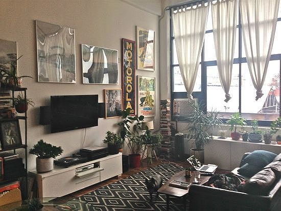 1st image of 5 Delevan St APT 2L