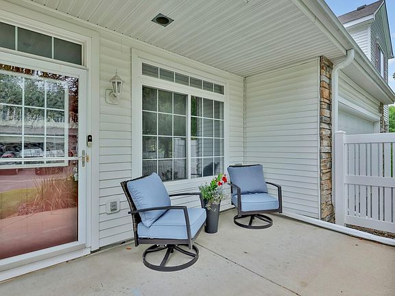 4th image of 750 Maple Hills Dr APT B