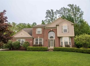 6350 Knob Hill Ct, Grand Blanc, MI 48439