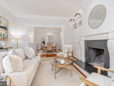 744 7th St SE, Washington, DC, 20003