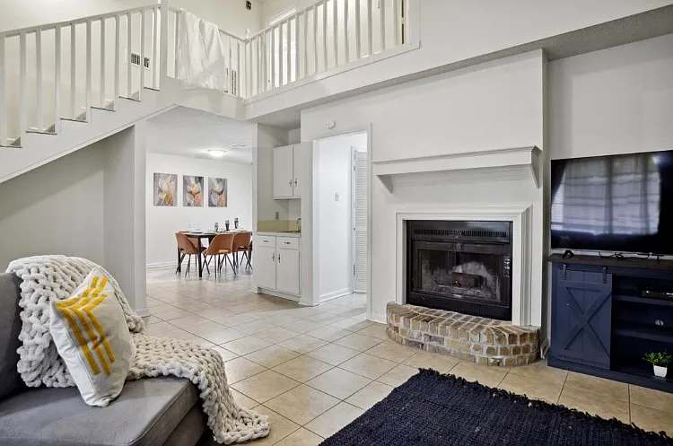 Building Photo - 1763 Briar Oak Dr