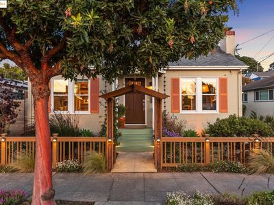 720 35th St, Richmond, CA, 94805