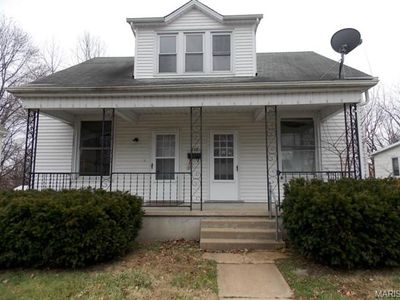 328 Olive St, Washington, MO, 63090