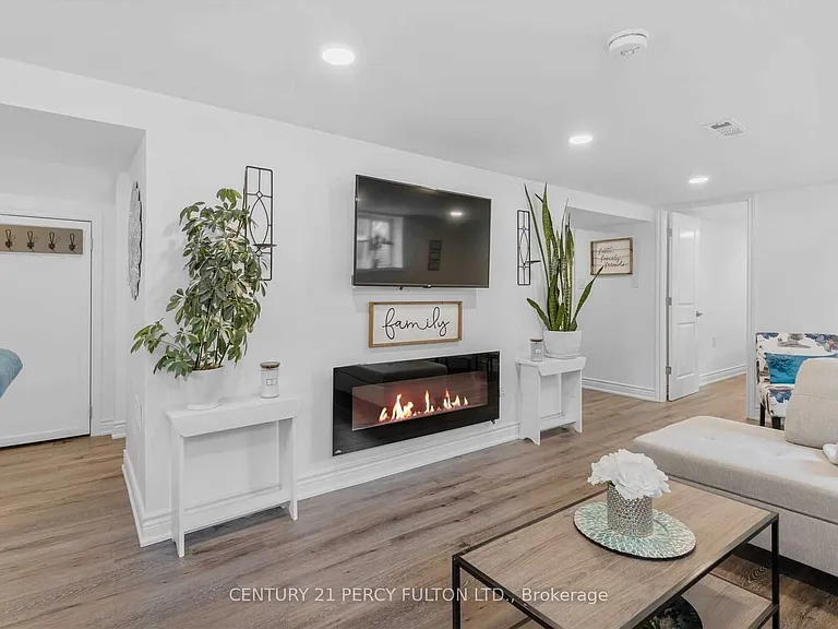 1182 Ravine Rd #BASEMENT — Photo 2