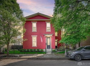28 Tecumseh St, Dayton, OH 45402