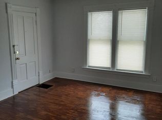 202 Fisk Ave #2, Dekalb, IL 60115