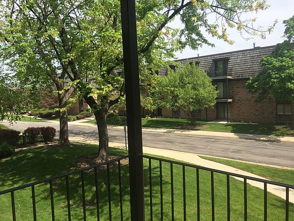 5th image of 7 Oak Creek Dr APT 2701