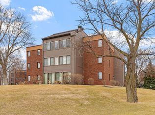 4825 Babcock Trl E UNIT 3005, Inver Grove Heights, MN 55077