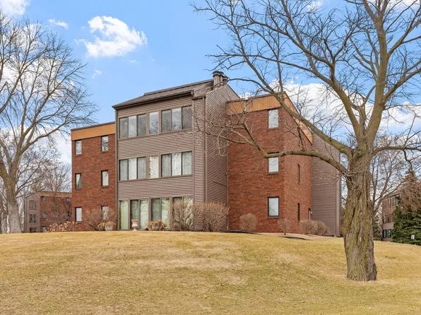 4825 Babcock Trl E Unit 3005, Inver Grove Heights, MN 55077