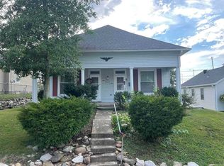 1005 S 1st St, Boonville, IN 47601