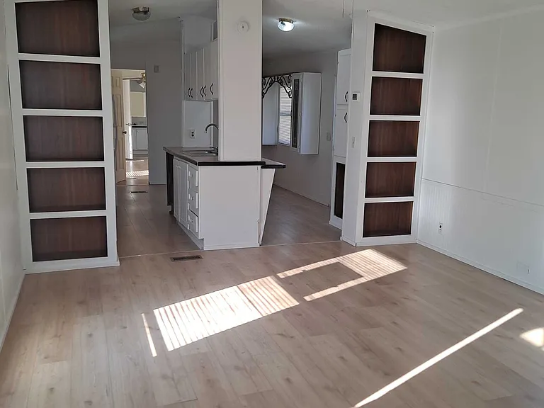 4022 E Harris St — Photo 3