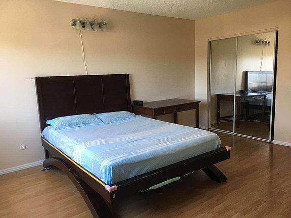 5th image of 8727 Lake Murray Blvd Unit 10