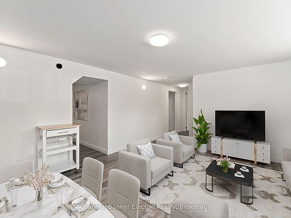 2nd image of 8B Pottinger St