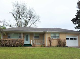 1002 N Whisenant Dr, Duncan, OK 73533