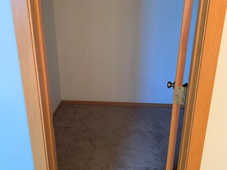 2873 Springdale Ln — Photo 14