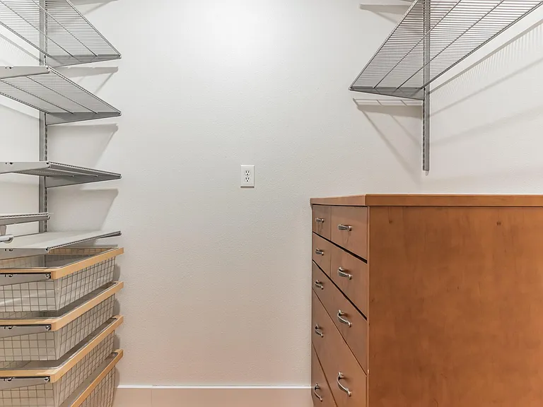 427 Ridgewood Rd — Photo 18