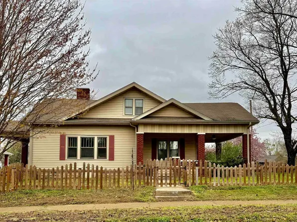 1087 E College St, Batesville, AR 72501