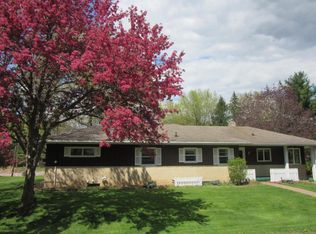 N1779 Birchview Rd, La Crosse, WI 54601