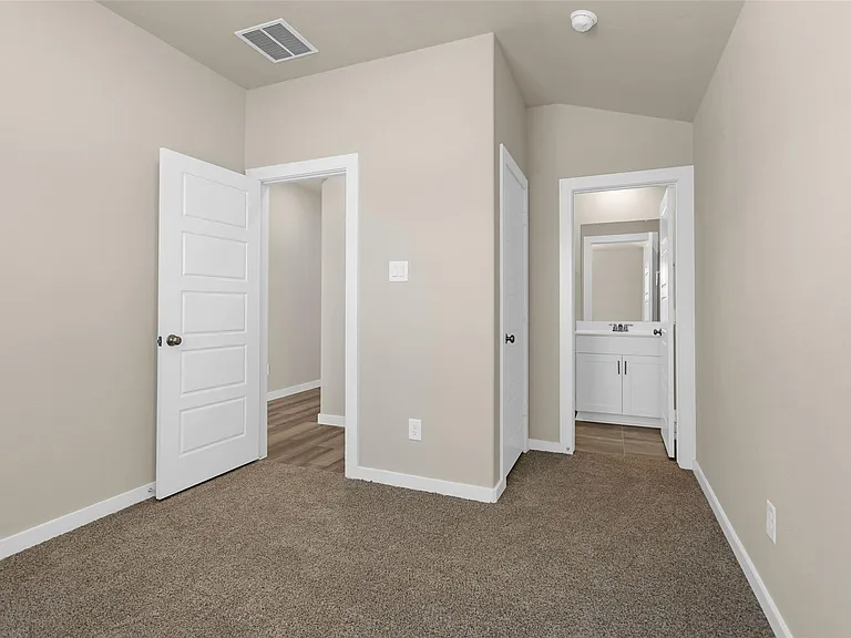 18095 Martin Pines Dr — Photo 14
