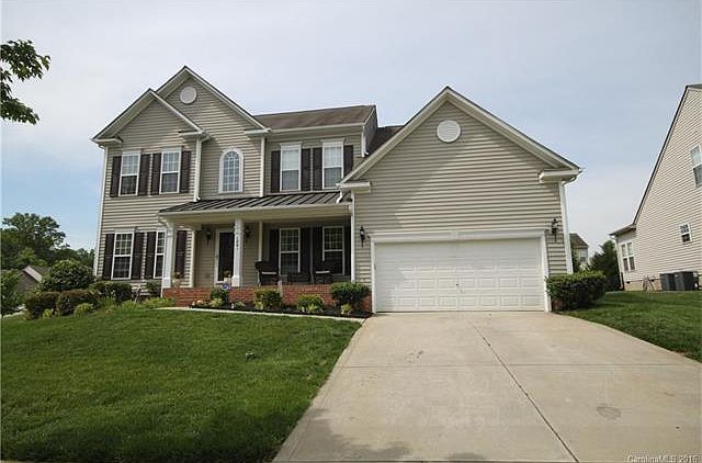 1st image of 1061 Victoria Blake Ln