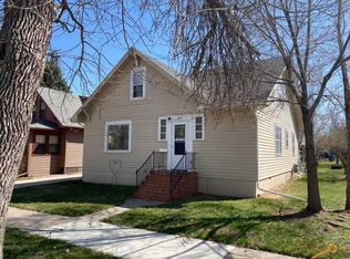 823 Saint James St, Rapid City, SD 57701