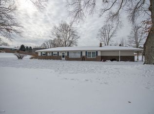 4022 State Route 516 NW, Dover, OH 44622