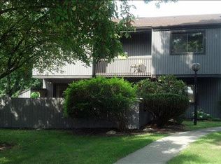 2407 Fox Ln, Poughkeepsie, NY 12603