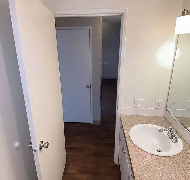 1401 N Springbrook Rd — Photo 25
