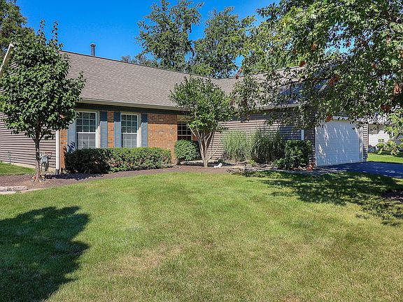 2nd image of 1755 Clydesdale Dr