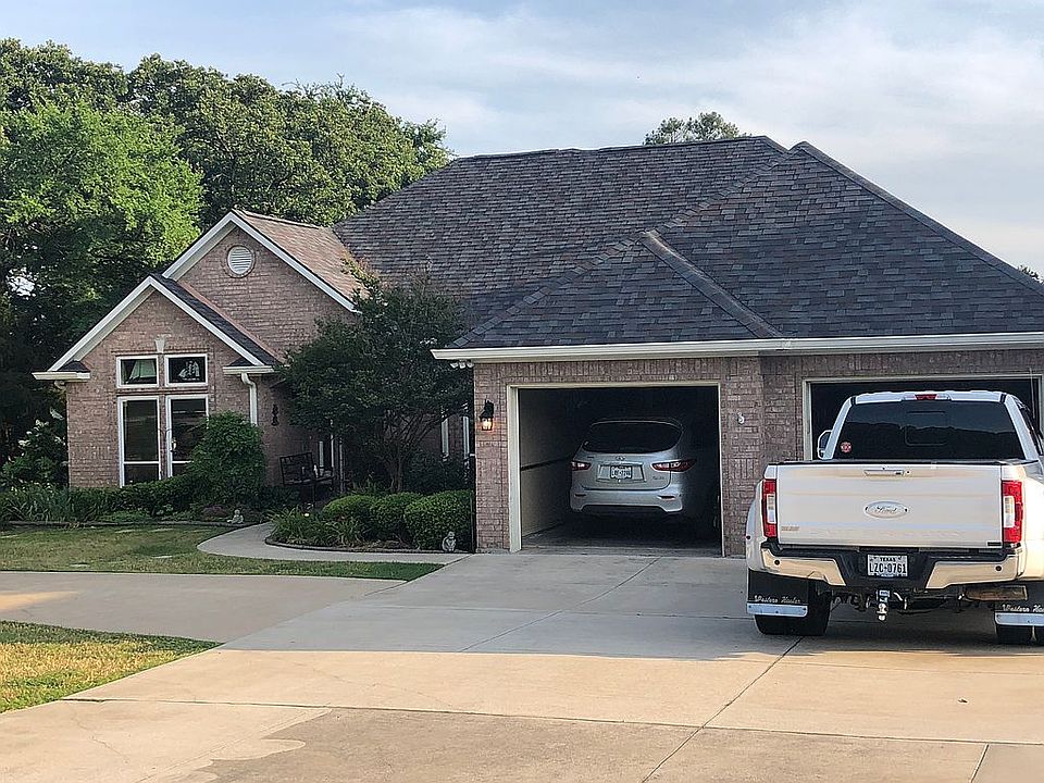 1st image of 135 Shoshone Dr