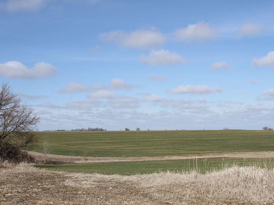 2nd image of 951 N 140th Road