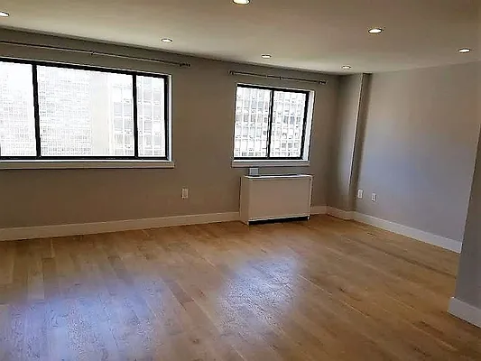 Rented by AD Real Estate Investors | media 18