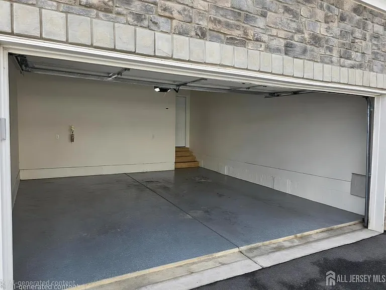 27 Wisteria Ct — Photo 38