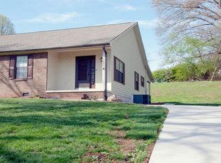 1201 Shaw Ferry Rd #A, Lenoir City, TN 37772