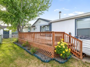 671 Lonetree Ln, Richland, WA 99352