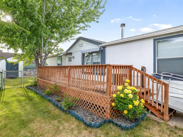 671 Lonetree Ln, Richland, WA 99352