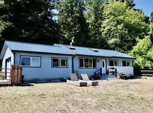 30312 Hummingbird Hill Rd, Gold Beach, OR 97444