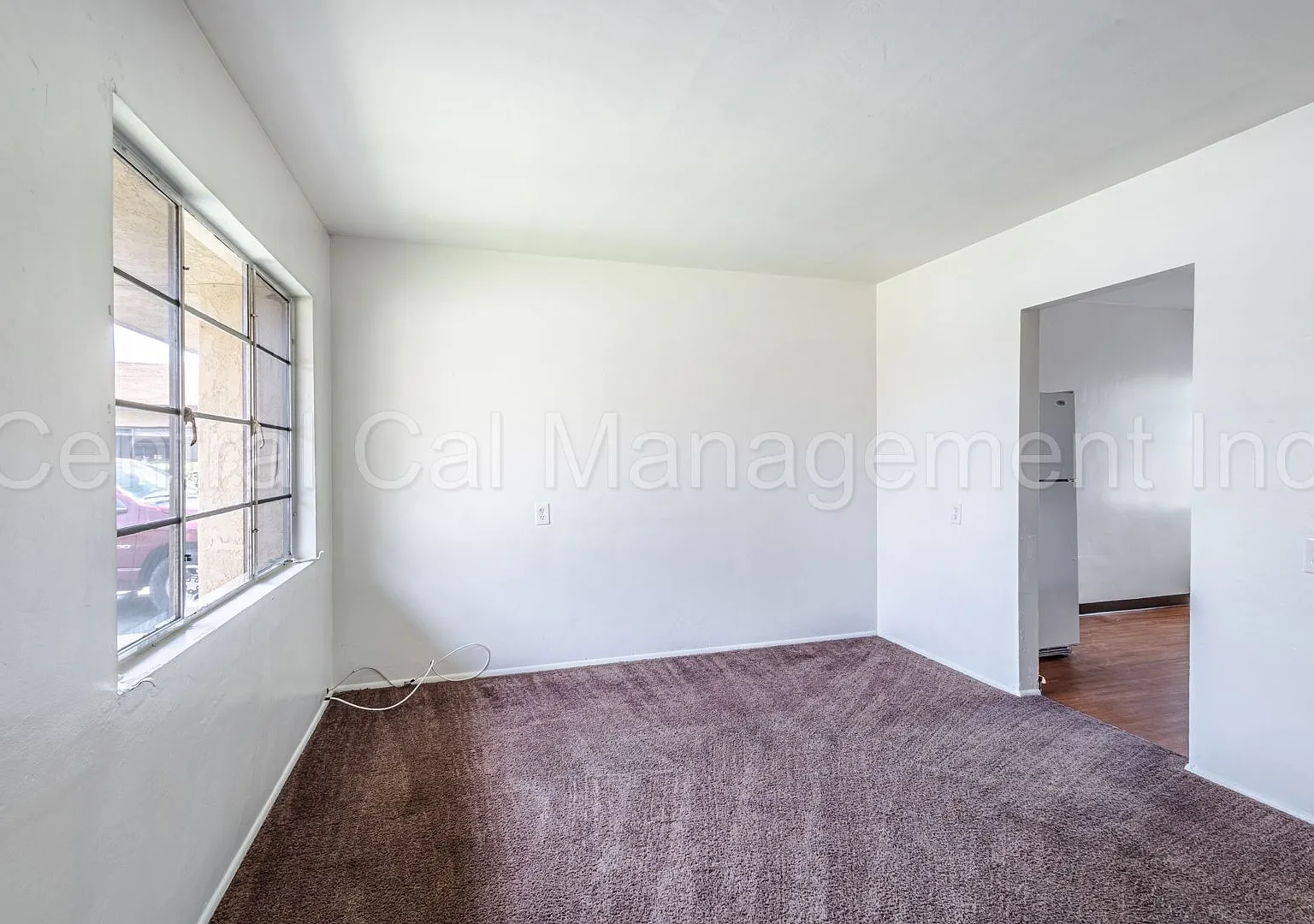 339-349 Sequoia Dr. — Photo 2