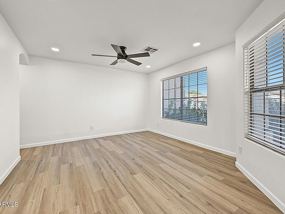4th image of 3159 W MATTHEW Drive