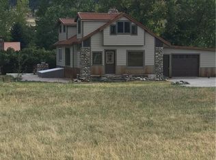 1515 Stillwater River Rd, Absarokee, MT 59061