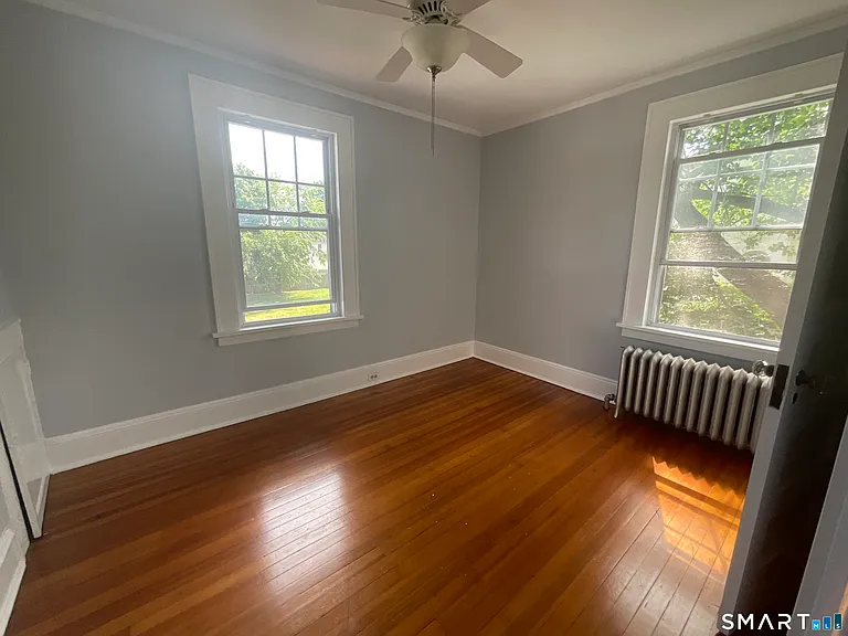 1127 W Broad St — Photo 19