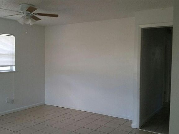 3rd image of 2143 Shelby Dr