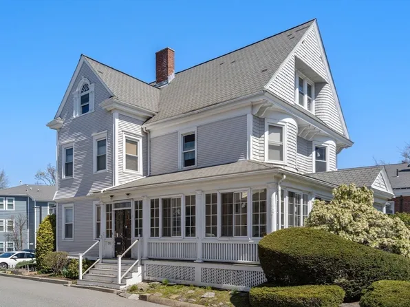701 Cambridge St, Brighton, MA 02135