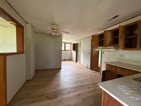 4th image of 18119 Sallee Street